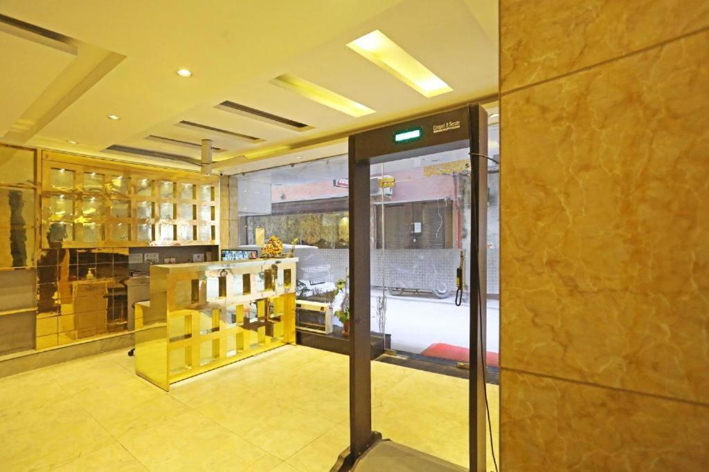 ניו דלהי Hotel Urban Luxury מראה חיצוני תמונה