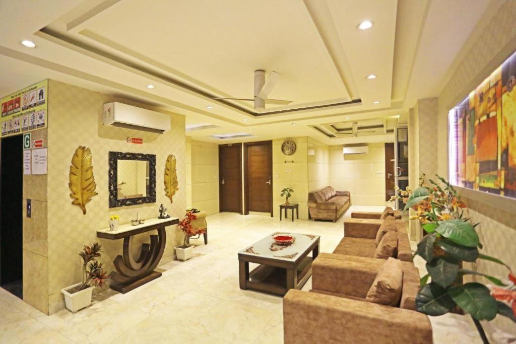 ניו דלהי Hotel Urban Luxury מראה חיצוני תמונה